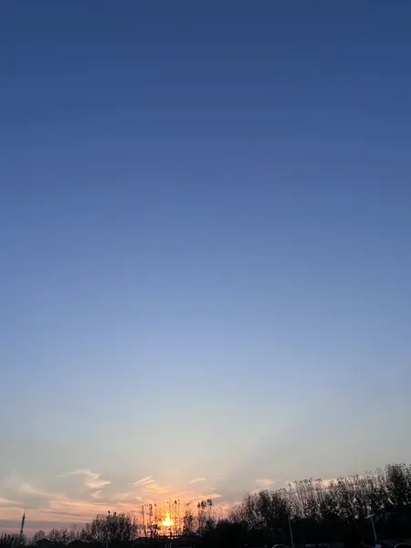 南京拍摄的落日与天空